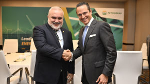 Presidente da Petrobras, Jean Paul Prates, e o CEO da Shell, Wael Sawan, estiveram juntos na CERAWeek, em Houston