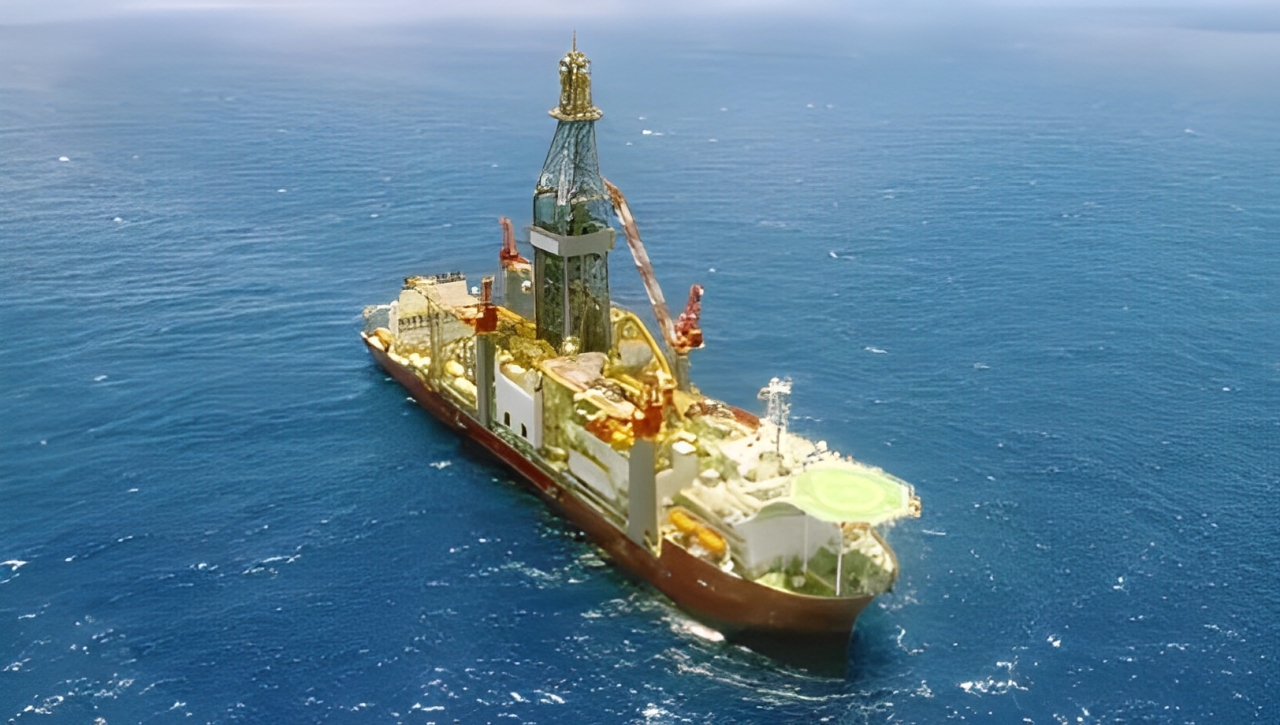 Plataforma de exploração em alto mar, focada na exploração da Margem Equatorial.