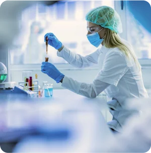 Scientist carrying out experiment at Petrobras Research Center.